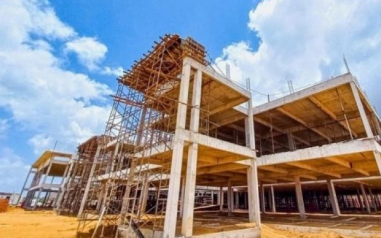 Governo de Alagoas vai retomar obra do Hospital Regional do Médio Sertão