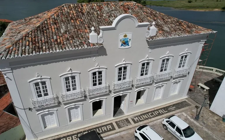 Prefeitura de Penedo republica convocação de aprovados no concurso público