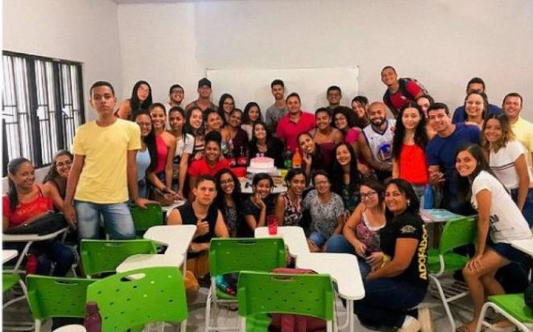 Sabedoria popular de Penedo usa rede social para espalhar cultura e tradição