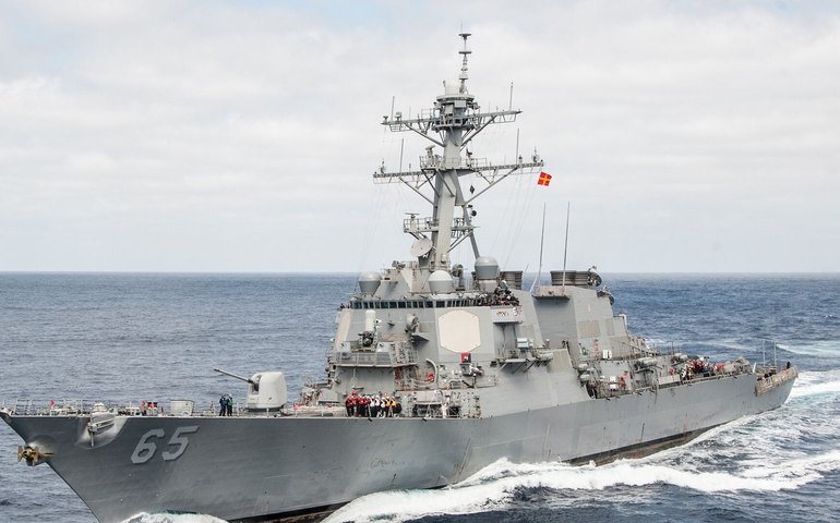 Envio de forças navais dos EUA para a costa da Venezuela deixa países da região alarmados, diz mídia