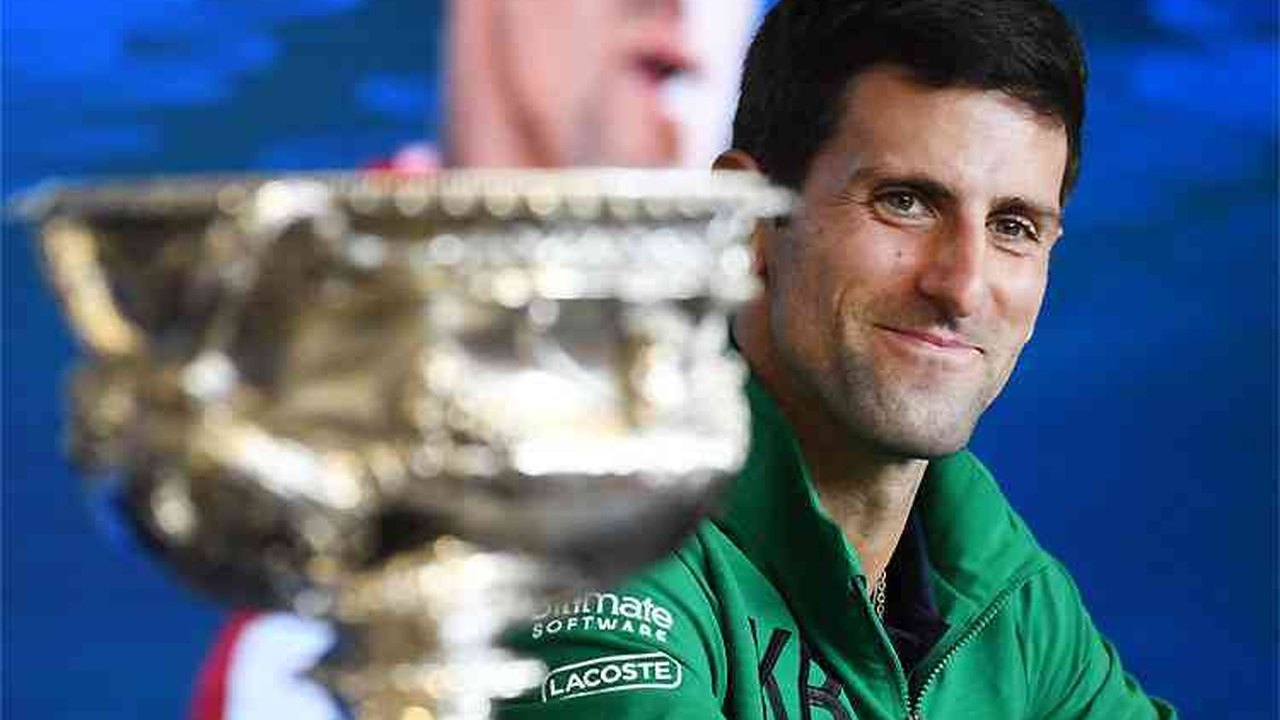 Djokovic revela ser contra vacinas e não quer abrir exceção com coronavírus