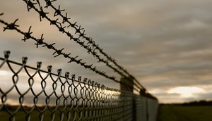 Mulher é presa por matar homem com golpes de foice em Estância / Foto: Foto: Freepik/Arquivo