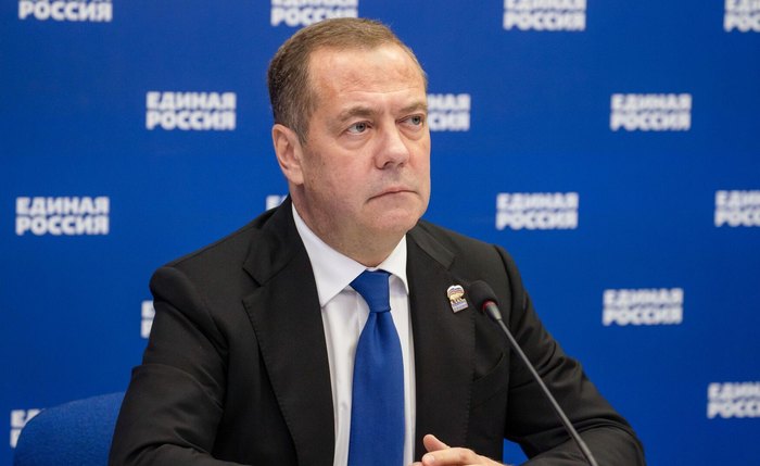 'O BRICS está ganhando autoridade', afirma Medvedev após ataques de Trump 'O BRICS está ganhando autoridade', afirma Medvedev após ataques de Trump