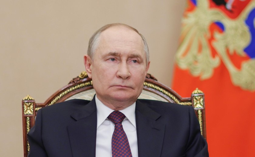 Jornalista explica por que decisão sobre a Ucrânia será tomada apenas por Putin