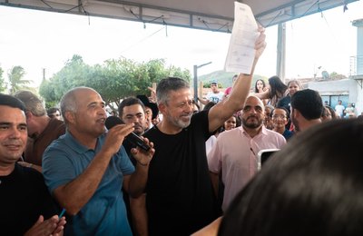 Pavimentação, desenvolvimento e trabalho para os municípios: Arthur Lira leva avanços a São José da Tapera