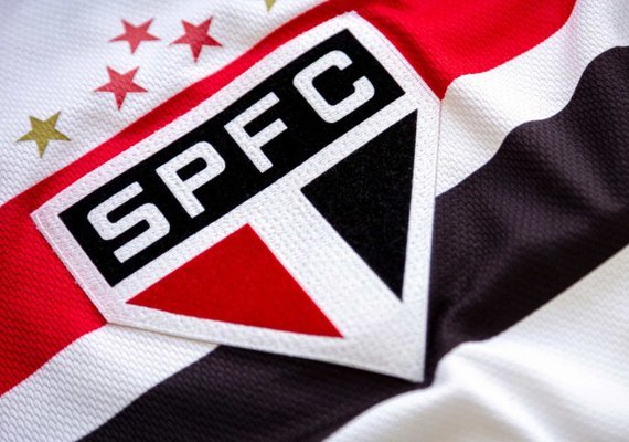 São Paulo comenta acusação de ex-namorada contra Pedrinho por violência doméstica