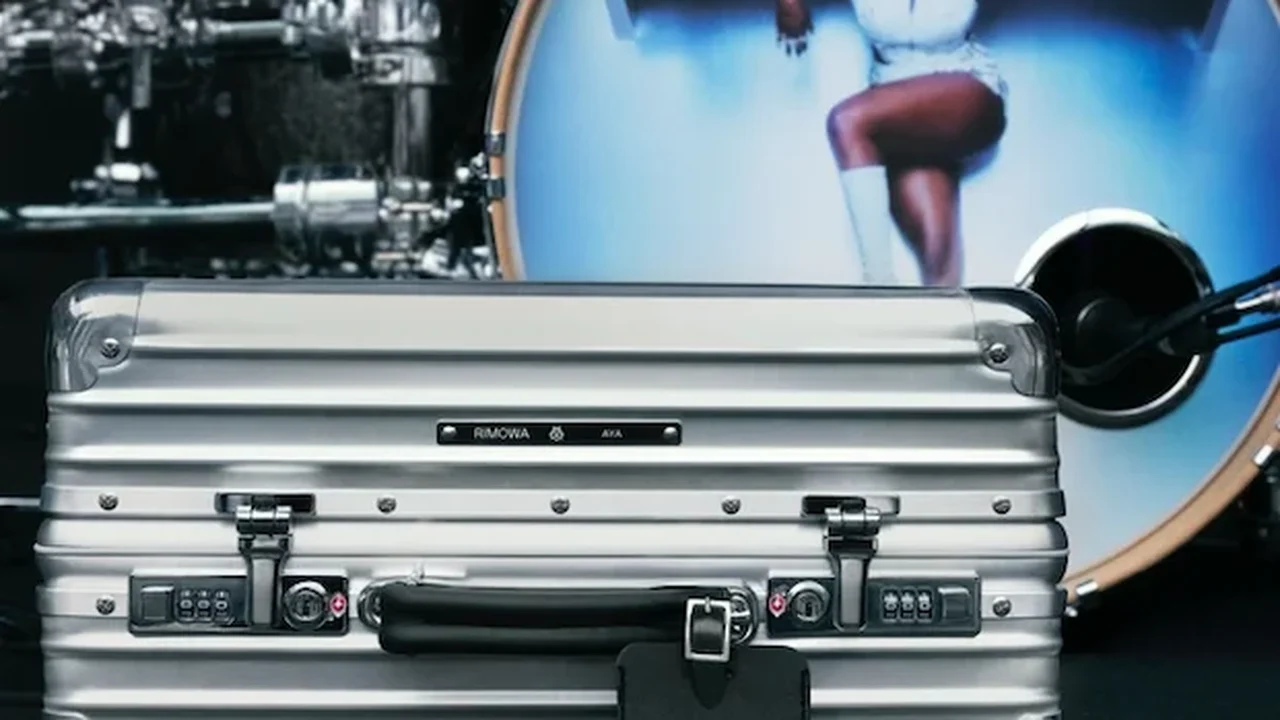 RIMOWA apresenta novo episódio de sua websérie com a cantora Aya Nakamura no Stade de France