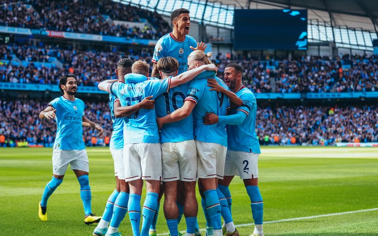 Manchester City supera United nos pênaltis, encerra jejum e conquista a Supercopa da Inglaterra
