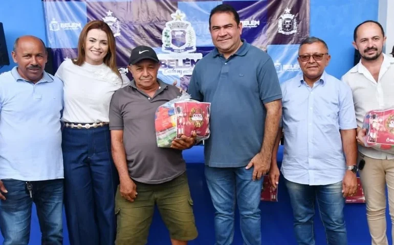 Com salário antecipado e entrega de cestas básicas, prefeitura de Belém encerra a programação do Natal Luz