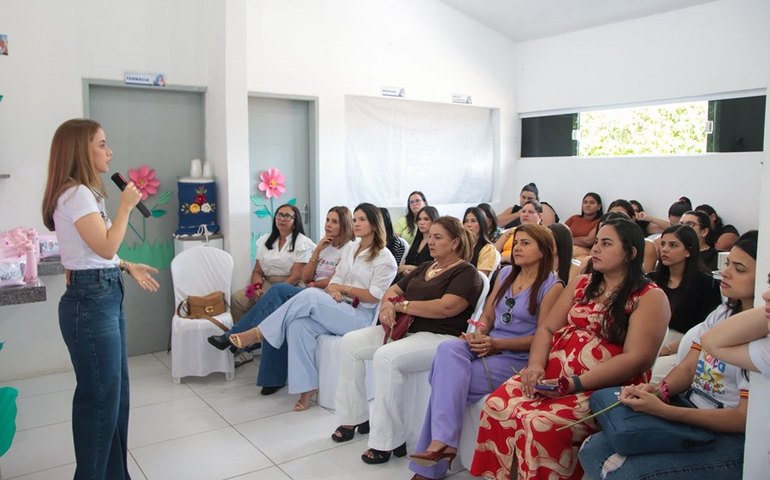 Prefeitura de Belo Monte lança projeto Florescer Mulher, coordenado pela primeira-dama Mariana Sandes
