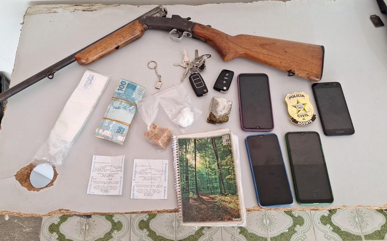 Polícia Civil deflagra operação contra o tráfico de drogas em Feira Grande