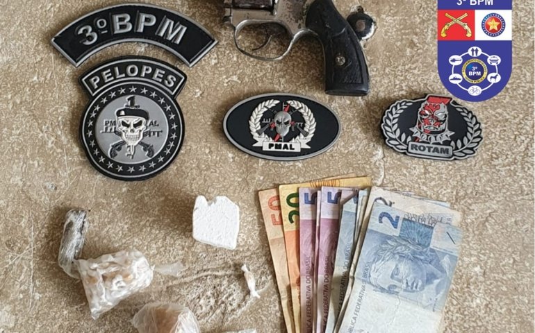 Guarnições apreendem armas e drogas em ações distintas em Arapiraca e Joaquim Gomes