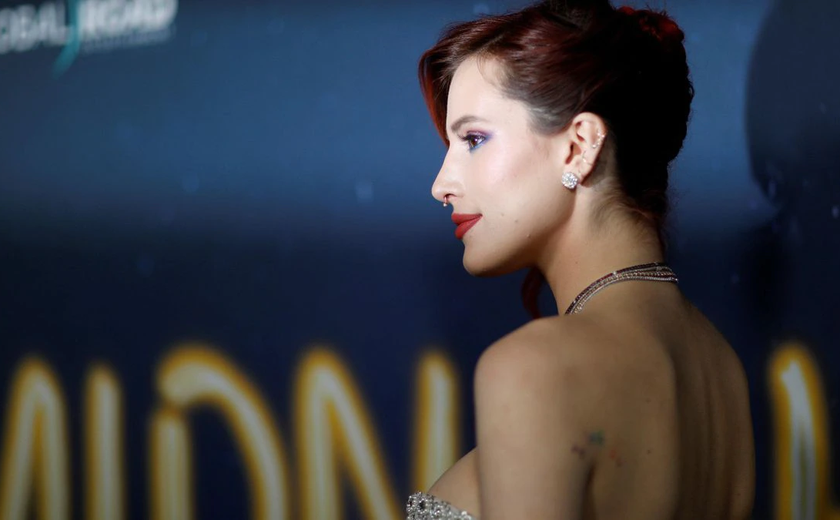 Bella Thorne fala sobre assédio sexual na infância: &#8216;Eu só tinha dez anos&#8217;