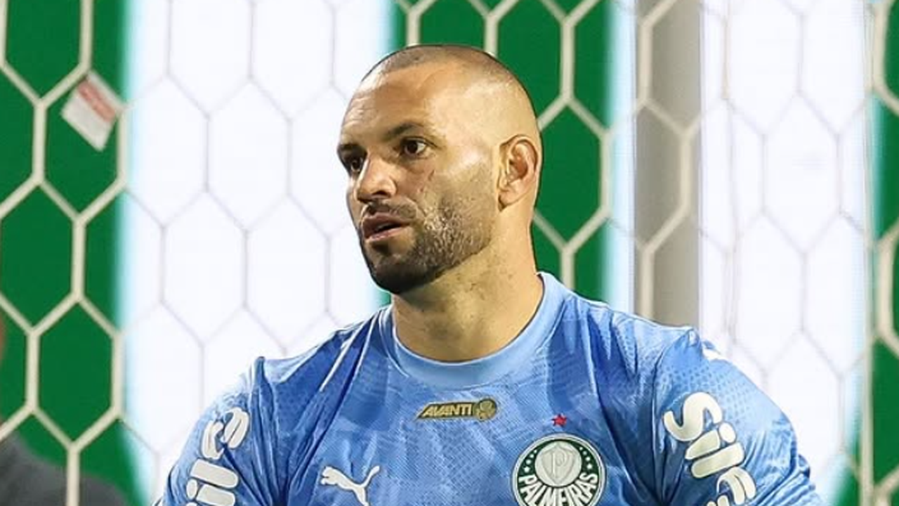 Goleiro Weverton desmaia ao saber que seria convocado para Copa do Mundo; veja vídeo