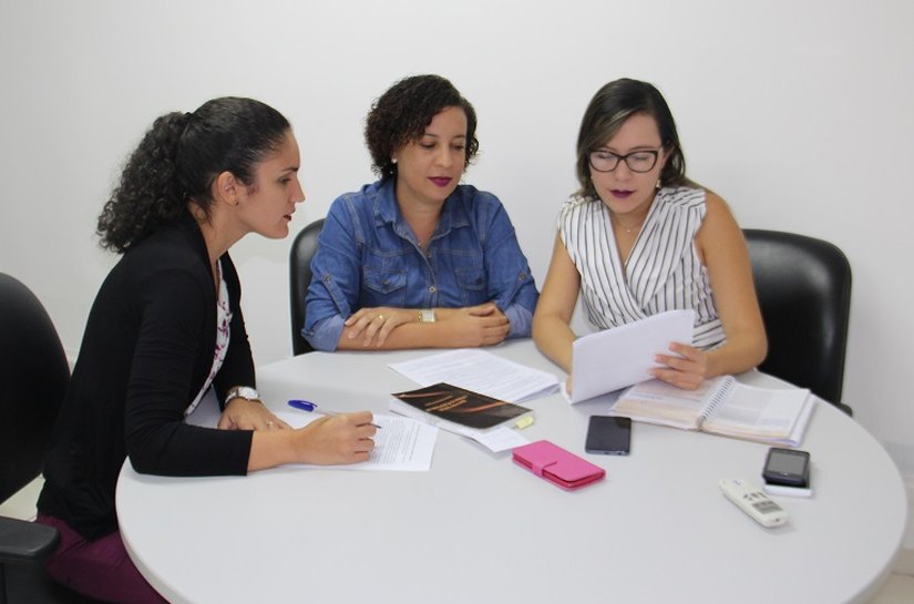 TV Assembleia recebe certificado de Amigo da Cultura por serviços prestados