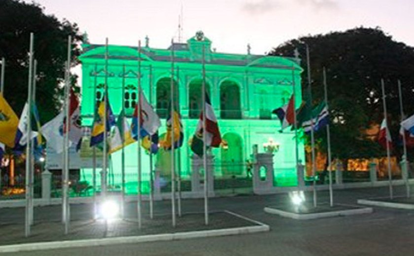Velório dos militares, cb Alison e sd Passos, acontece no Museu Palácio Floriano Peixoto
