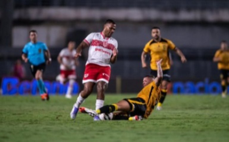 CRB vence o Amazonas no Rei Pelé, sobe na tabela e respira na Série B