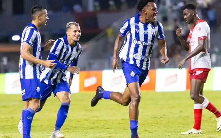 Juazeirense e CSA empatam em jogo movimentado pela Copa do Nordeste