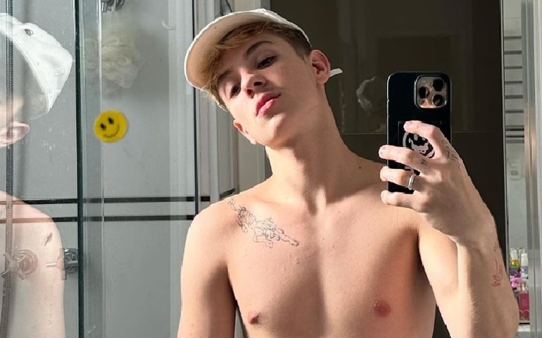 Anitta escolhe pratos dos amigos, mas não banca jantares e viagens, diz influenciador