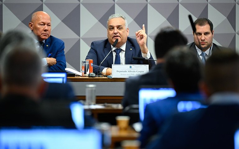 CPMI aprova 88 requerimentos e convoca ex-servidores do INSS