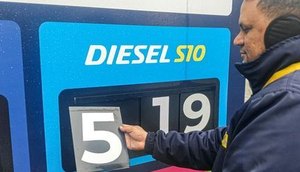Diesel deve ficar R$ 0,10 mais caro nesta terça-feira (5) com volta de impostos federais / Foto: Foto: Eduardo Matysiak