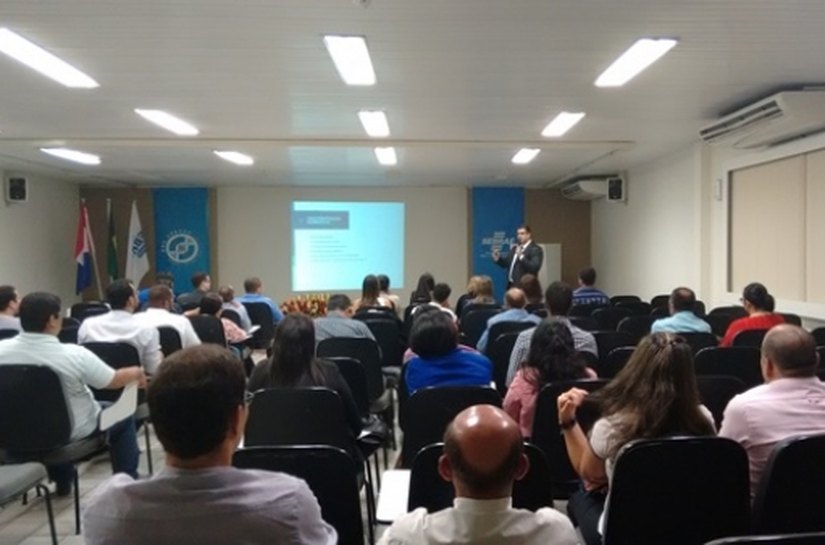 Juceal promove oficina e aborda particularidades das cooperativas