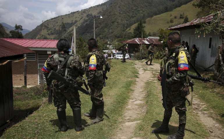 Mortos em confrontos contra rebeldes das FARC e ELN na Colômbia ultrapassam 80, diz governador
