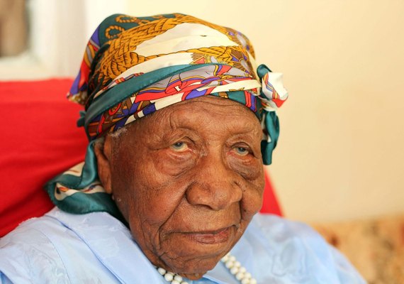 Jamaicana Violet Brown, de 117 anos, se torna a pessoa mais velha do mundo