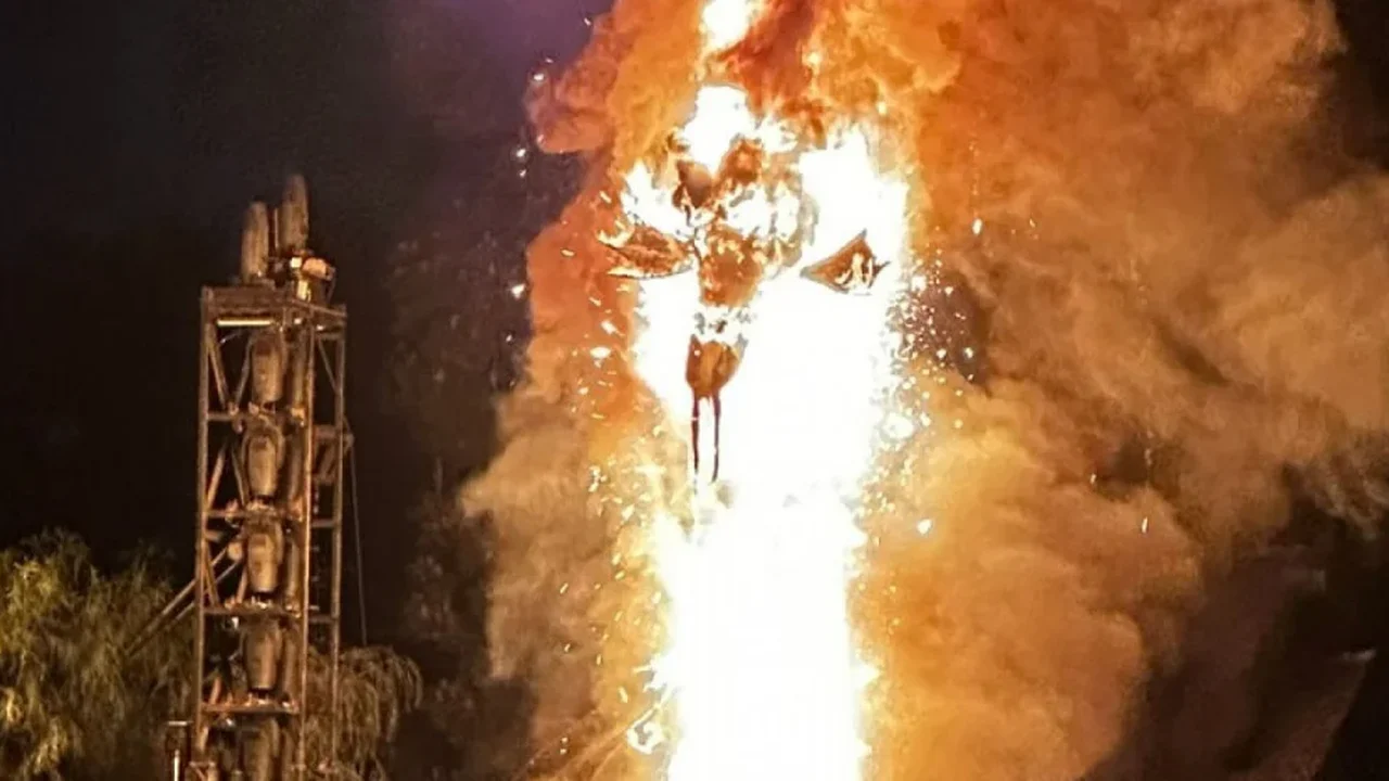 Ilha de Tom Sawyer, na Disney, pega fogo durante show; não há registro de vítimas