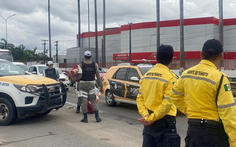 Rede Integrada de Apoio à Vida aborda 500 veículos em ação sobre seguranca no trânsito  na AL 220 em Arapiraca