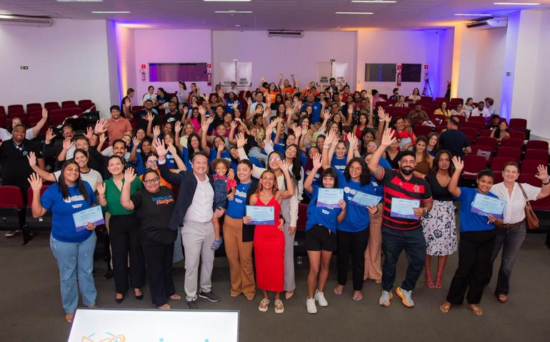 Novo programa da Secria impulsiona renda e qualificação de famílias do Cria