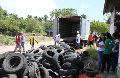 Secretaria de Meio Ambiente já recolheu mais de três mil pneus em desuso das borracharias de Marechal