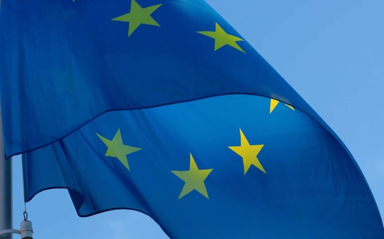 Maioria das Bolsas da Europa fecha em baixa, com notícias da China no radar