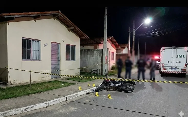 Desespero de mãe: homem é executado a tiros na frente da família ao chegar em casa no Brisa do Lago, em Arapiraca