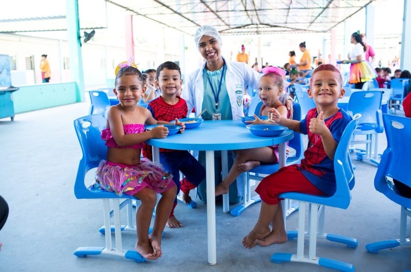 Dia Mundial da Alimentação: Gigantinhos garantem cardápio saudável a crianças em Maceió