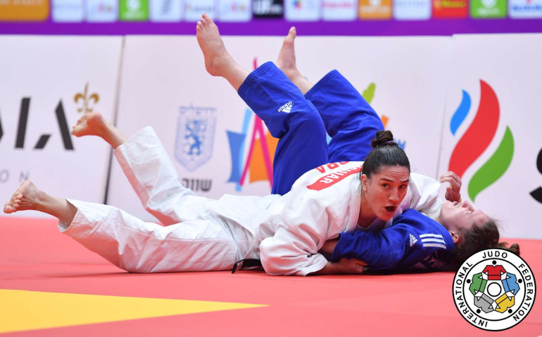 Judocas Mayra Aguiar e Rafael Macedo faturam bronze no World Masters