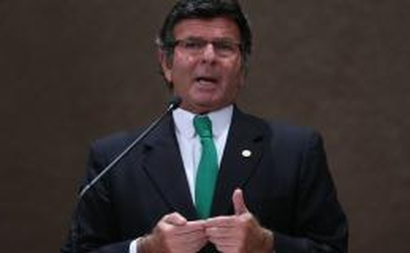 STF decide que pais biológicos e afetivos têm as mesmas obrigações com filhos