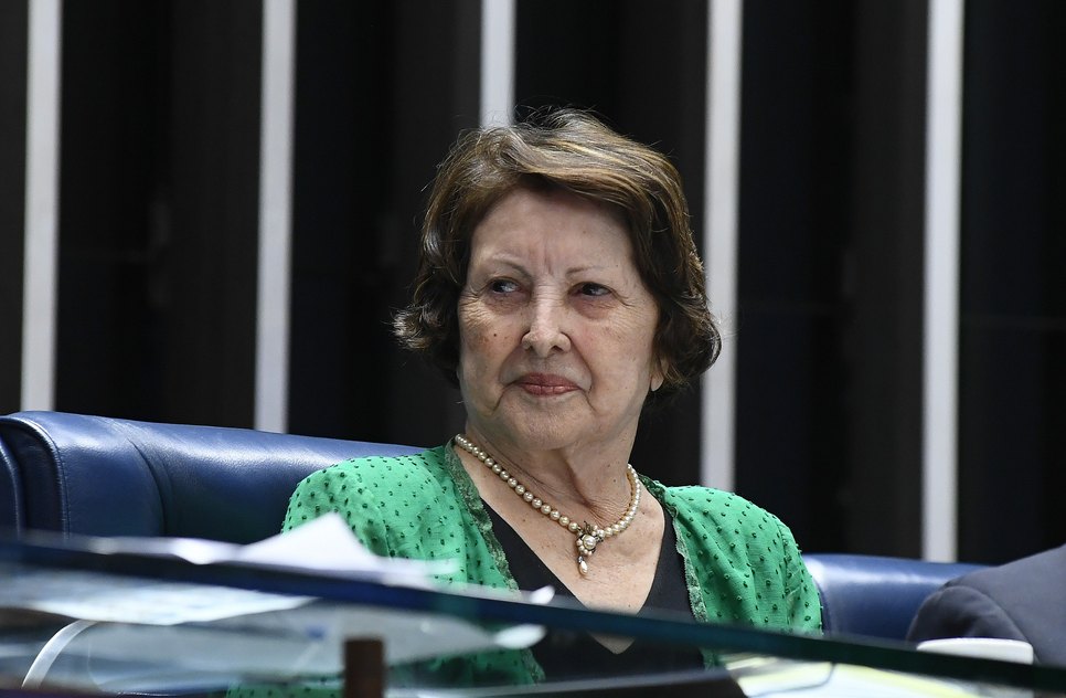 SENADORA MARIA DO CARMO DEM