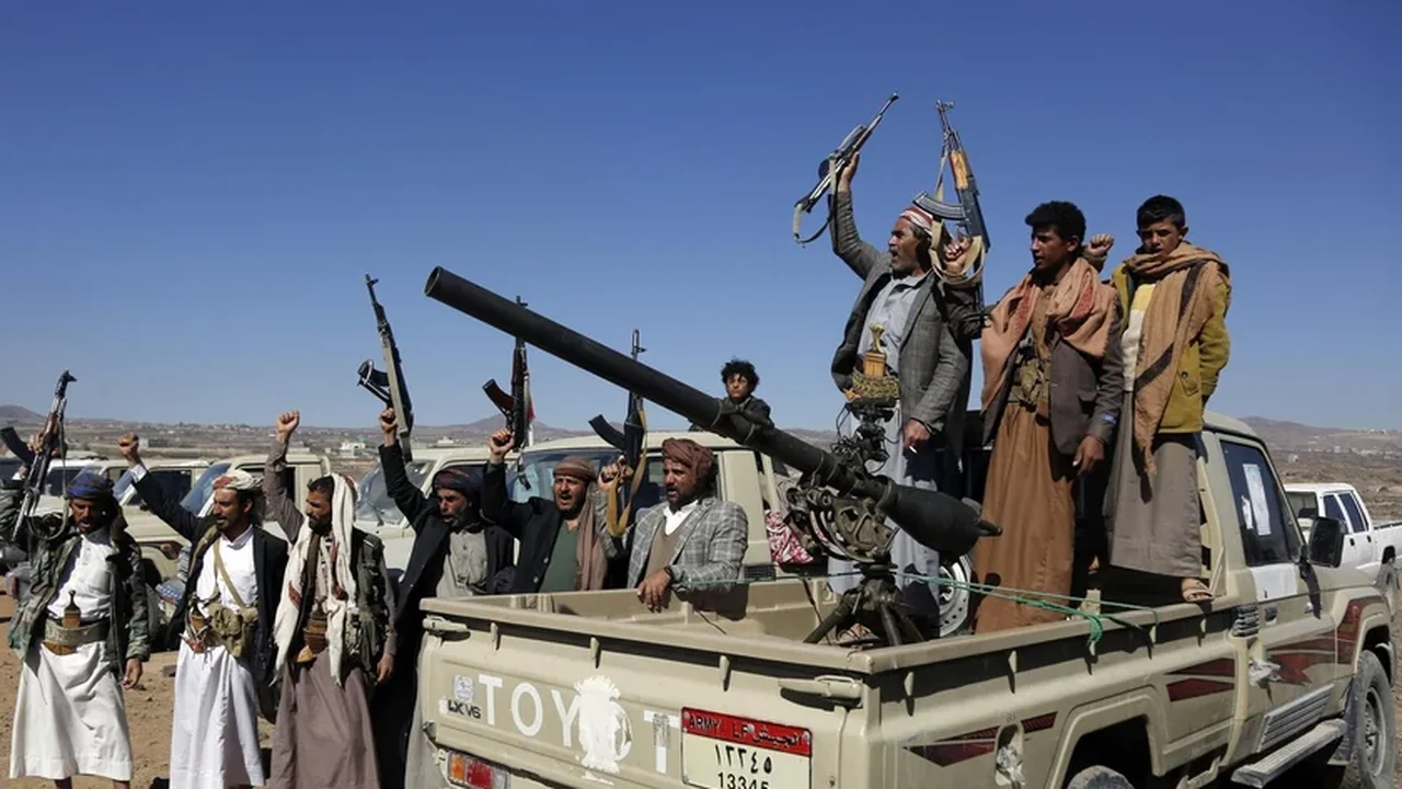 Houthis prometem retaliar ataques dos EUA que mataram mais de 30 no Iêmen
