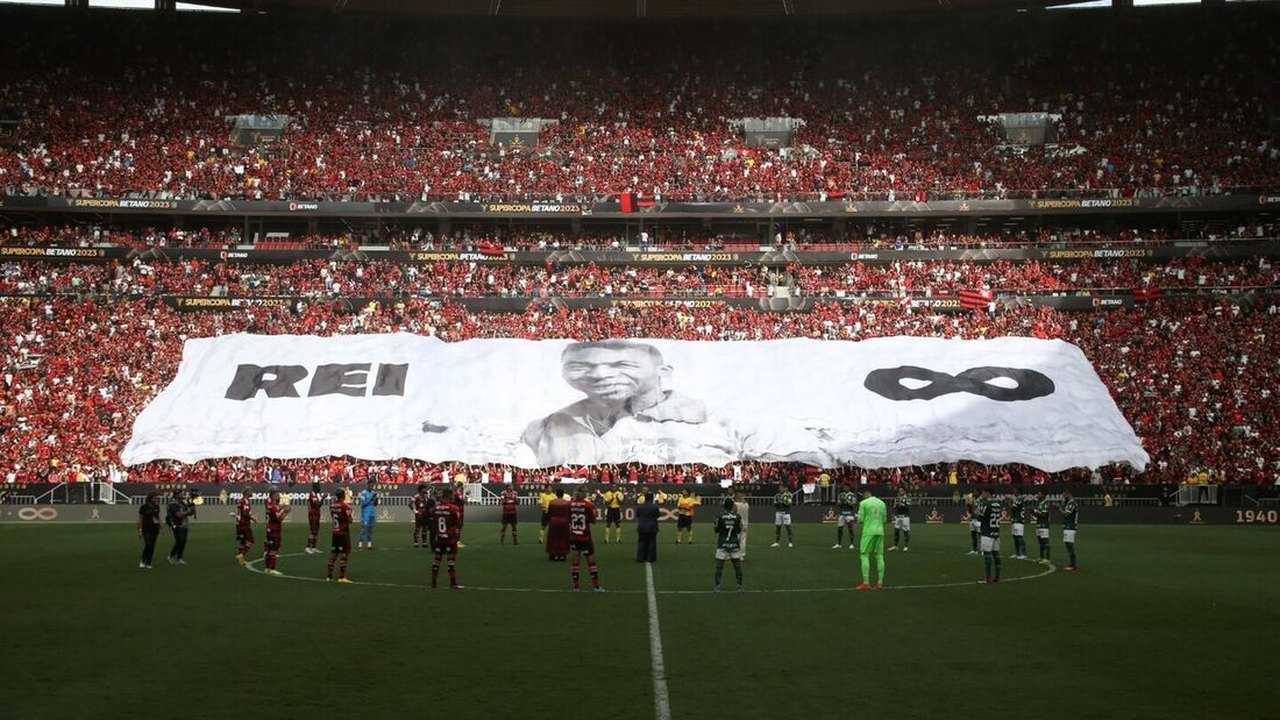 CBF presta homenagem a Pelé e denomina final entre Palmeiras e São Paulo como Supercopa Rei
