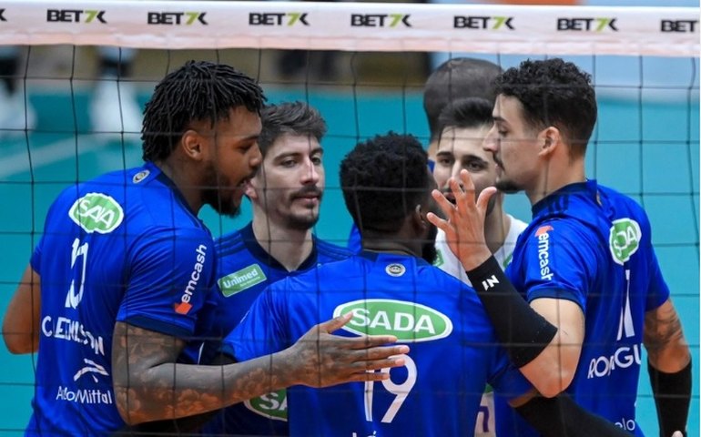 Cruzeiro assume liderança da Super Liga Masculina de vôlei