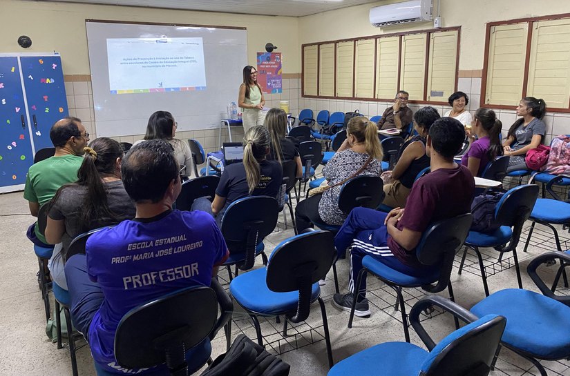 Sesau promove capacitação a professores para atuarem no combate ao tabagismo em escola estadual