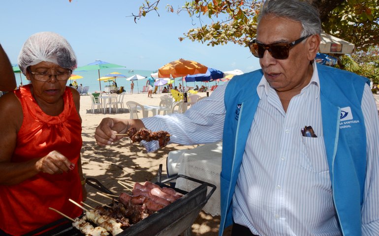 Vigilância Sanitária Estadual alerta sobre os cuidados com alimentação no verão