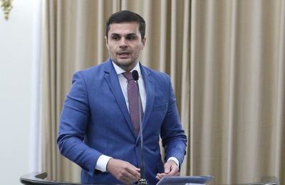 Depois da decisão do STF, deputado apresenta projeto proibindo em Alagoas o consumo de maconha 