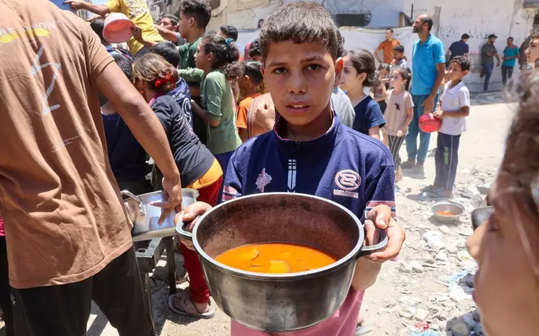 Ao menos 60 morrem em Gaza após nova série de ataques de Israel