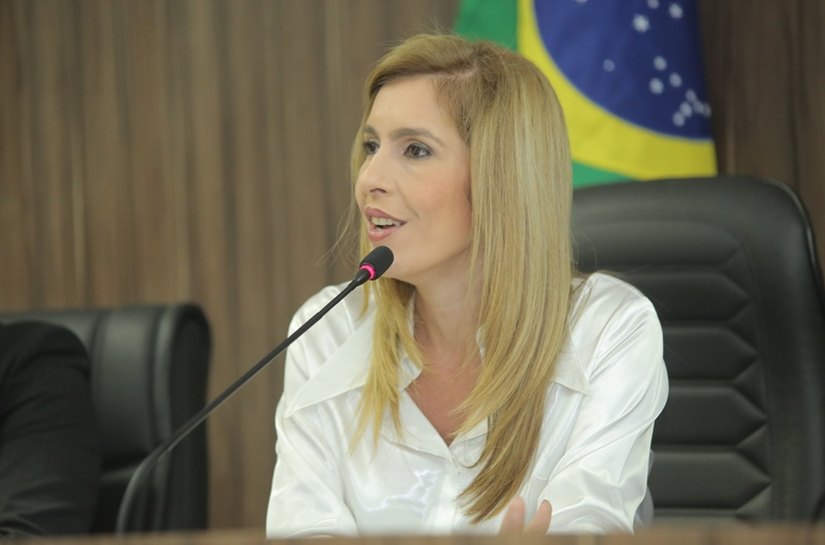 Fernanda Marinela ressalta importância do selo de qualidade OAB
