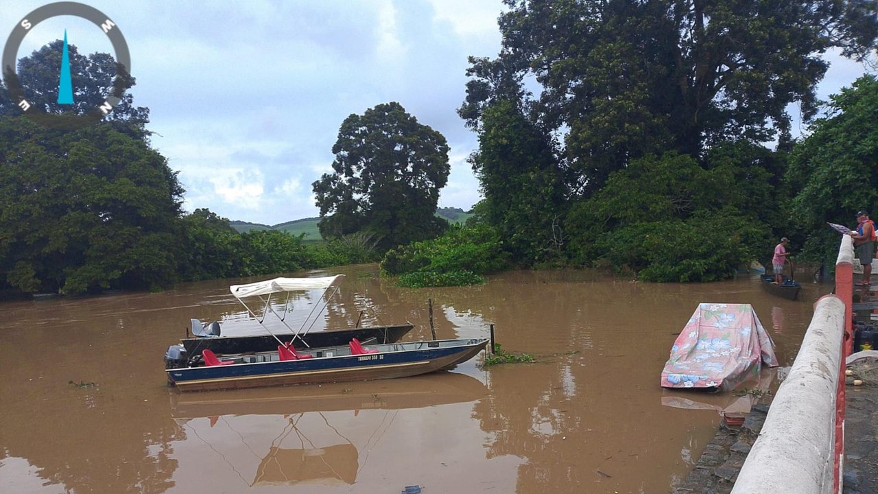 Governo de Alagoas mantém alerta vermelho e reforça monitoramento dos rios após fortes chuvas