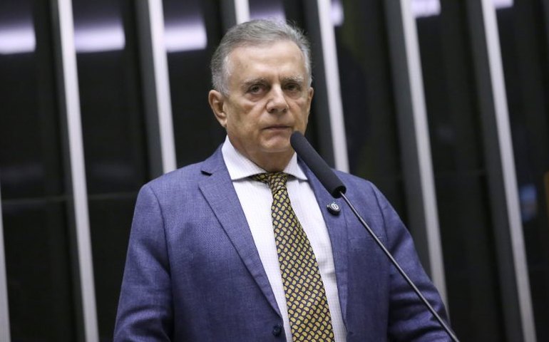 Comissão aprova proposta que define regras para foro em ação de investigação de paternidade