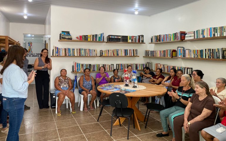 Prefeitura de Limoeiro de Anadia fortalece a cultura com projeto Biblioteca Viva