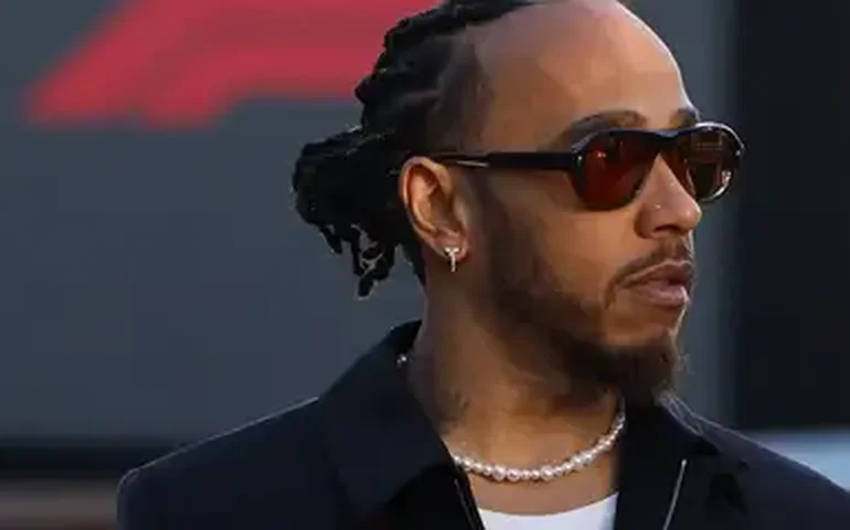 Lewis Hamilton lamenta ter atropelado marmota durante o GP do Canadá